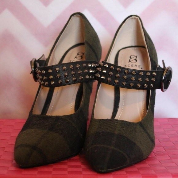 Scene Shoes - Scene Claudine Green Plaid Spiked Stilettos Size 7